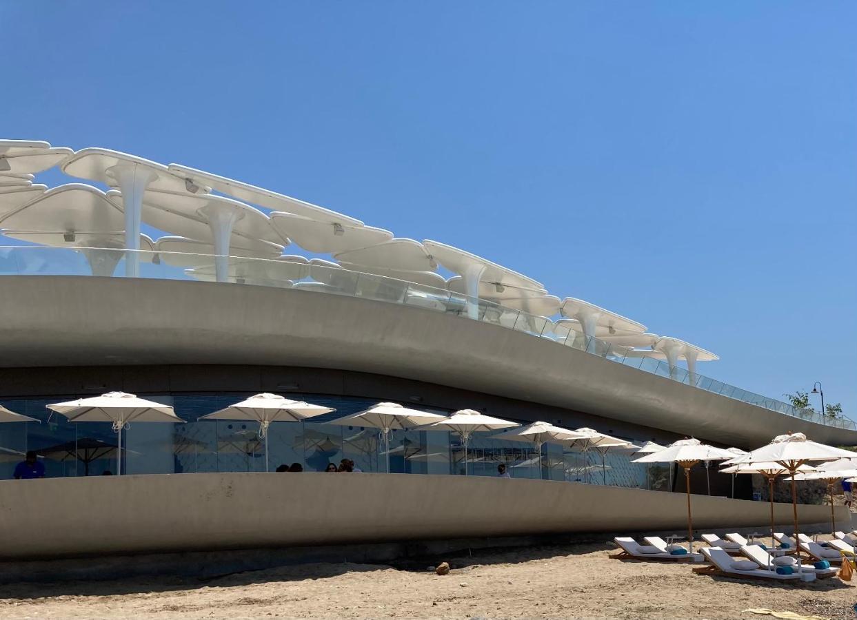 Sun Julz Apartments On The Beach Paphos Buitenkant foto