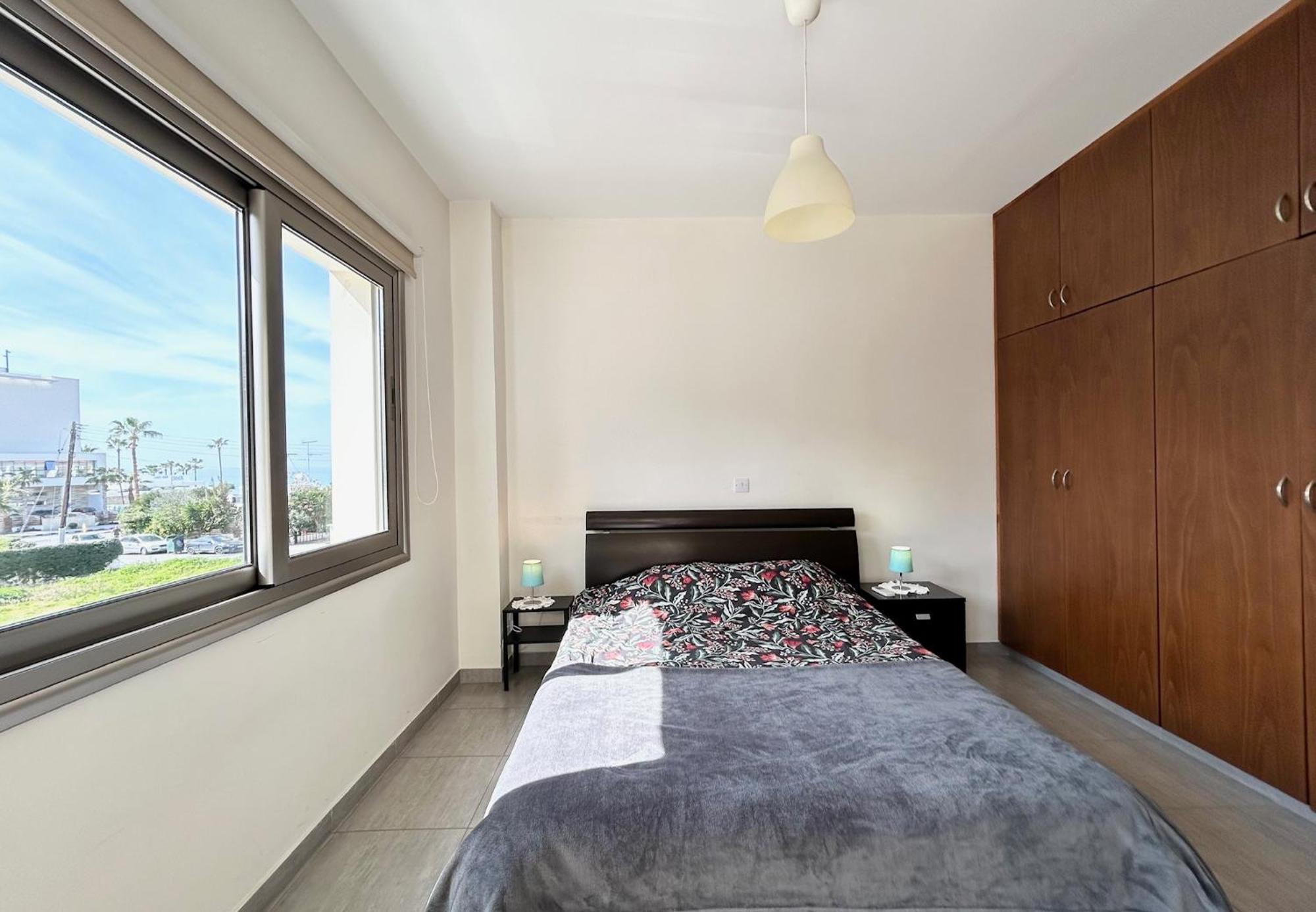 Sun Julz Apartments On The Beach Paphos Buitenkant foto