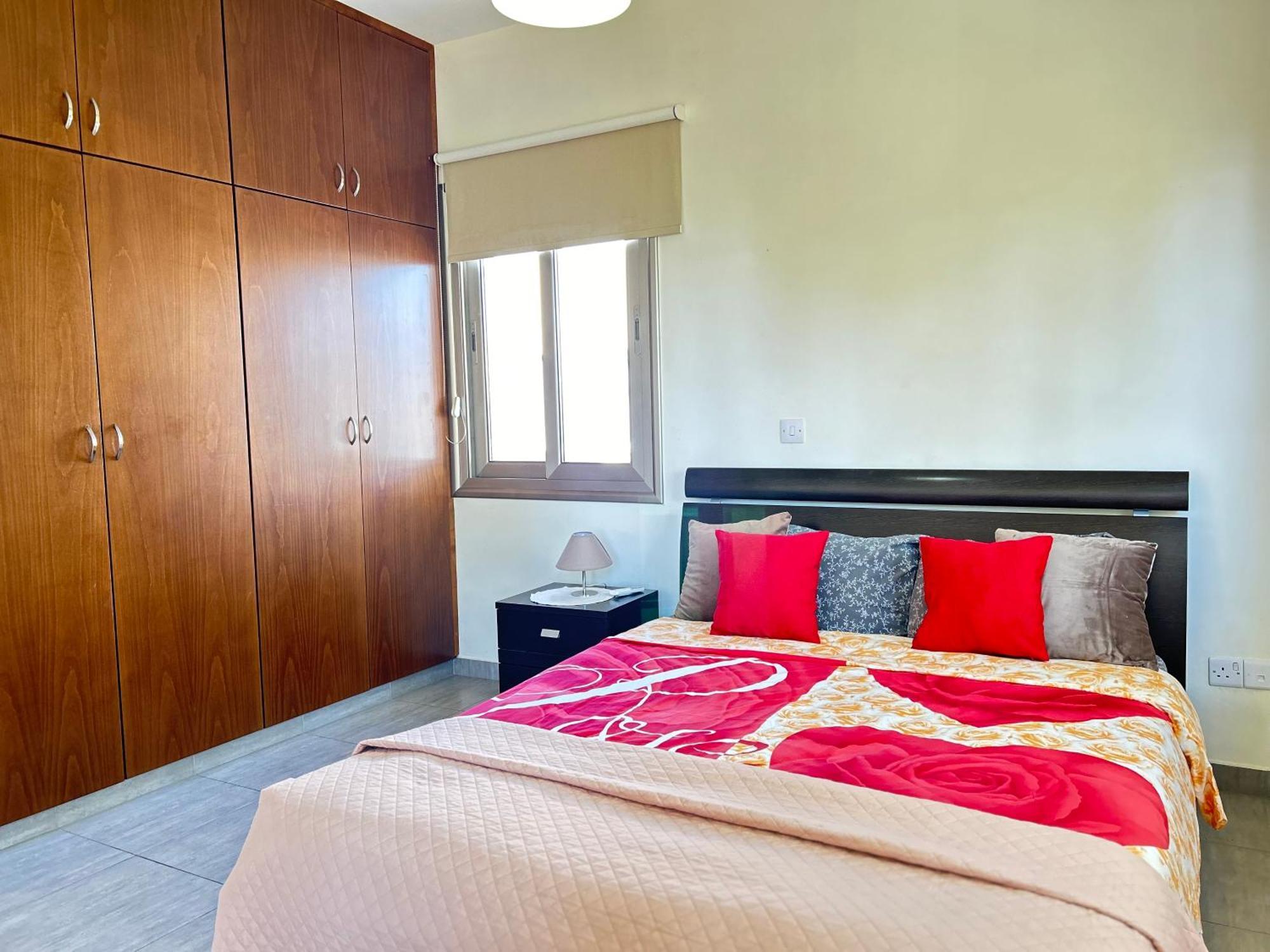 Sun Julz Apartments On The Beach Paphos Buitenkant foto